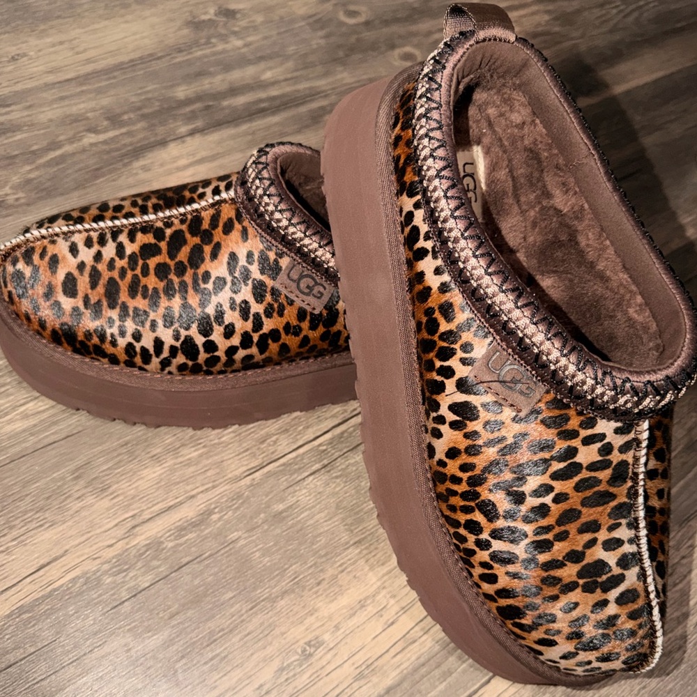 UGG Brown Leopard Taz - Brand New Never Worn, original packaging included